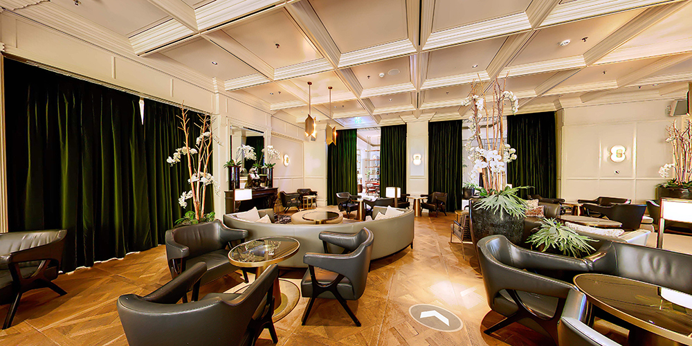 A 5-star-superior hotel at Potsdamer Platz.